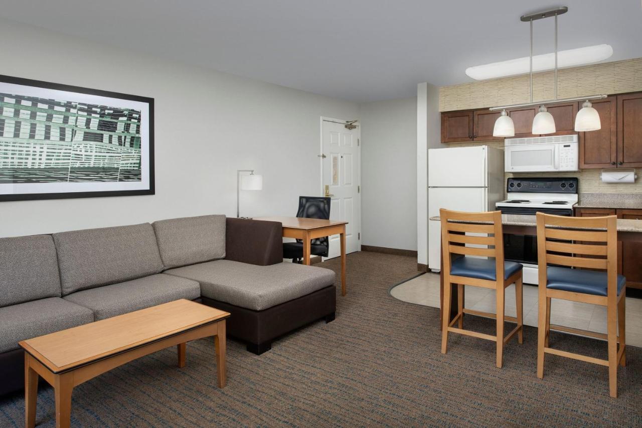 Residence Inn Chico Exterior photo