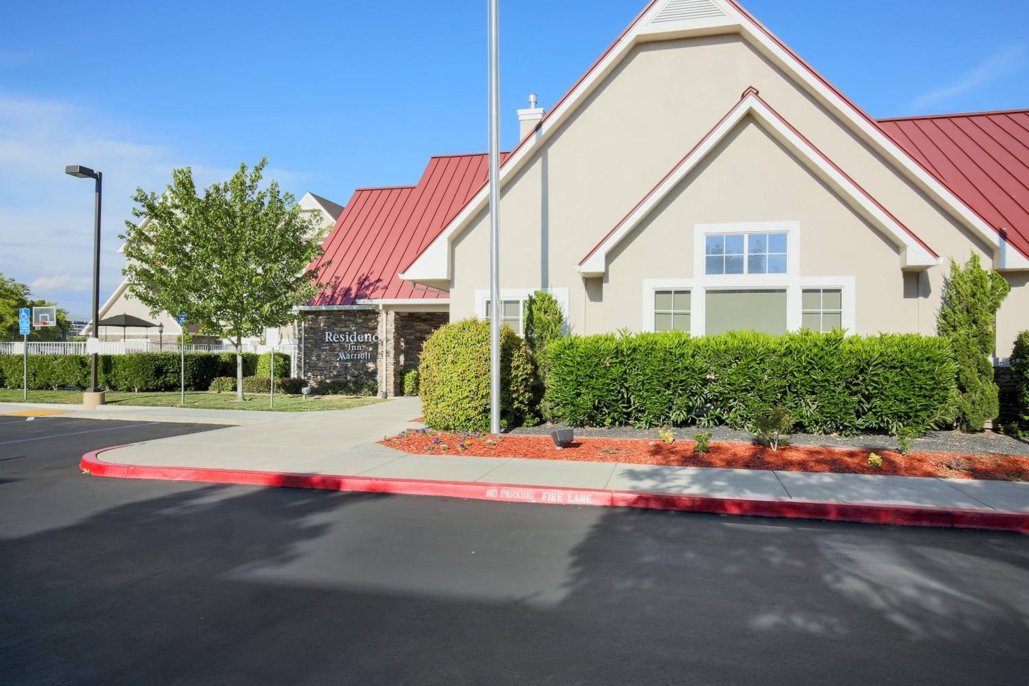 Residence Inn Chico Exterior photo